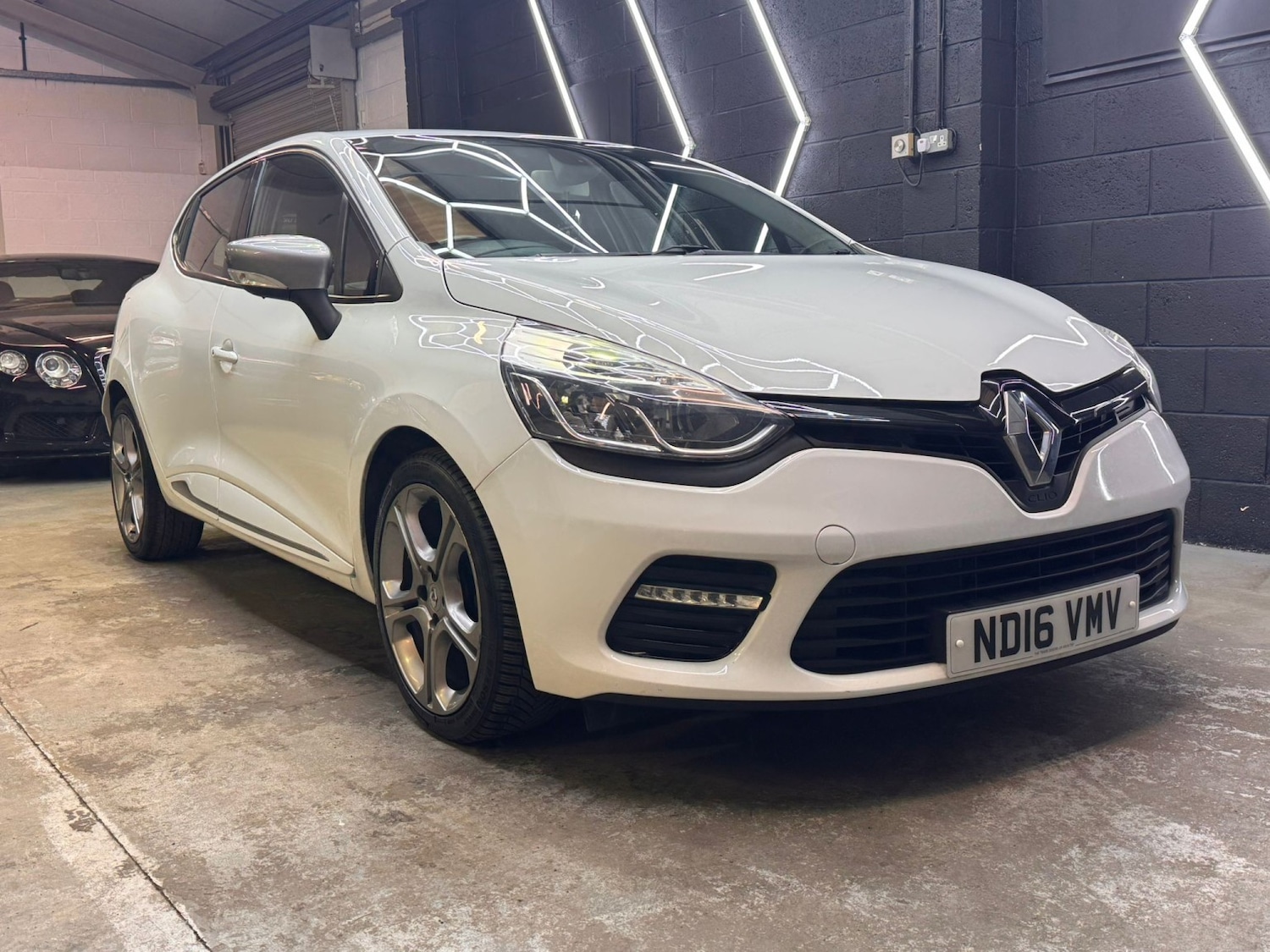 Used Renault Clio 2016 for sale - 78045630: Photo 31