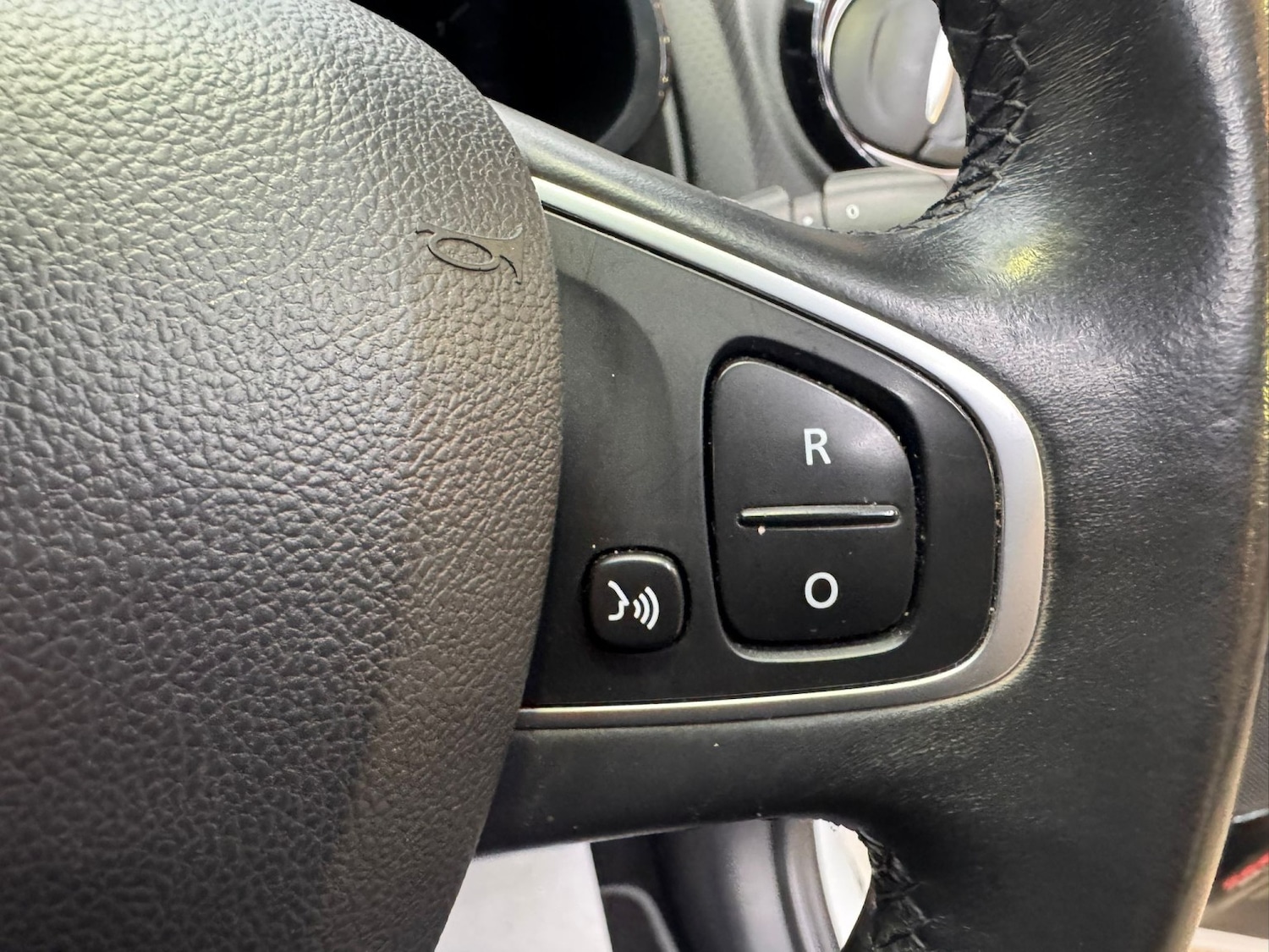 Used Renault Clio 2016 for sale - 78045630: Photo 38