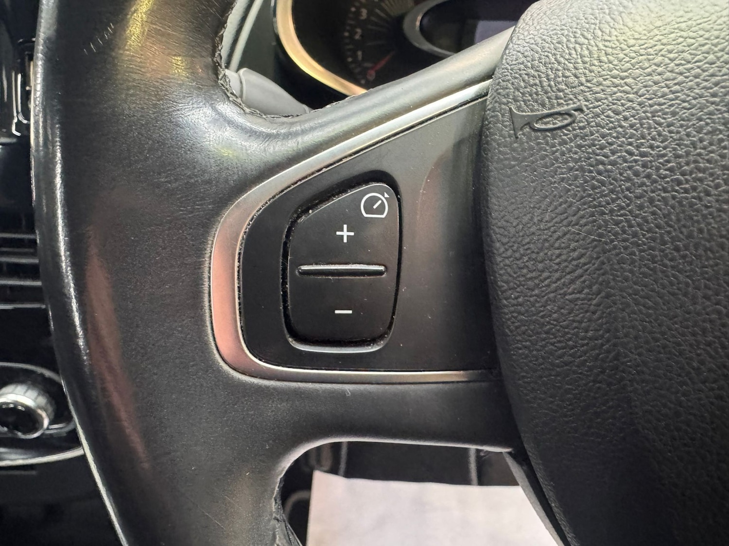 Used Renault Clio 2016 for sale - 78045630: Photo 39