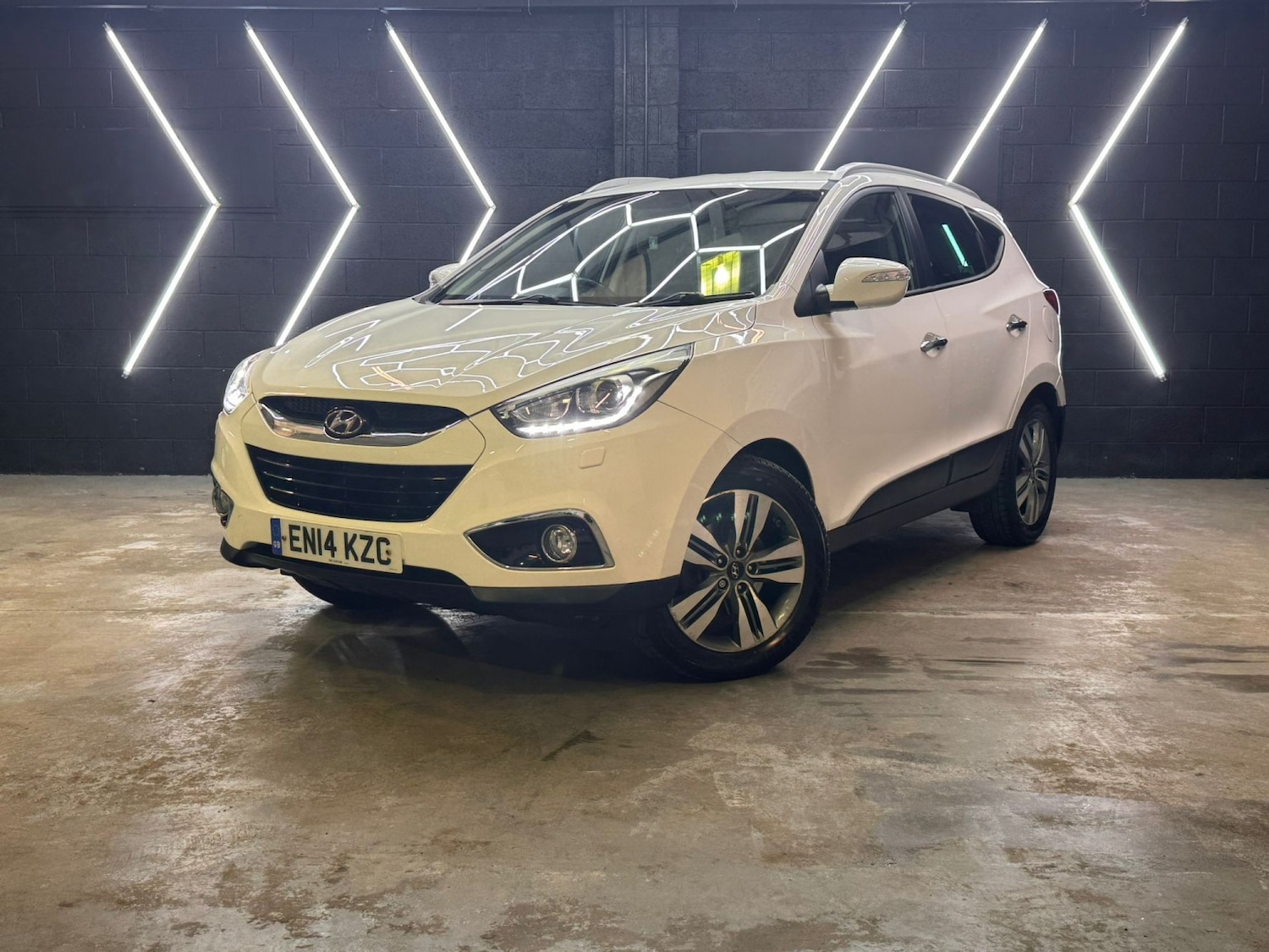 Used Hyundai Ix35 2014 for sale - 77851439: Photo 2