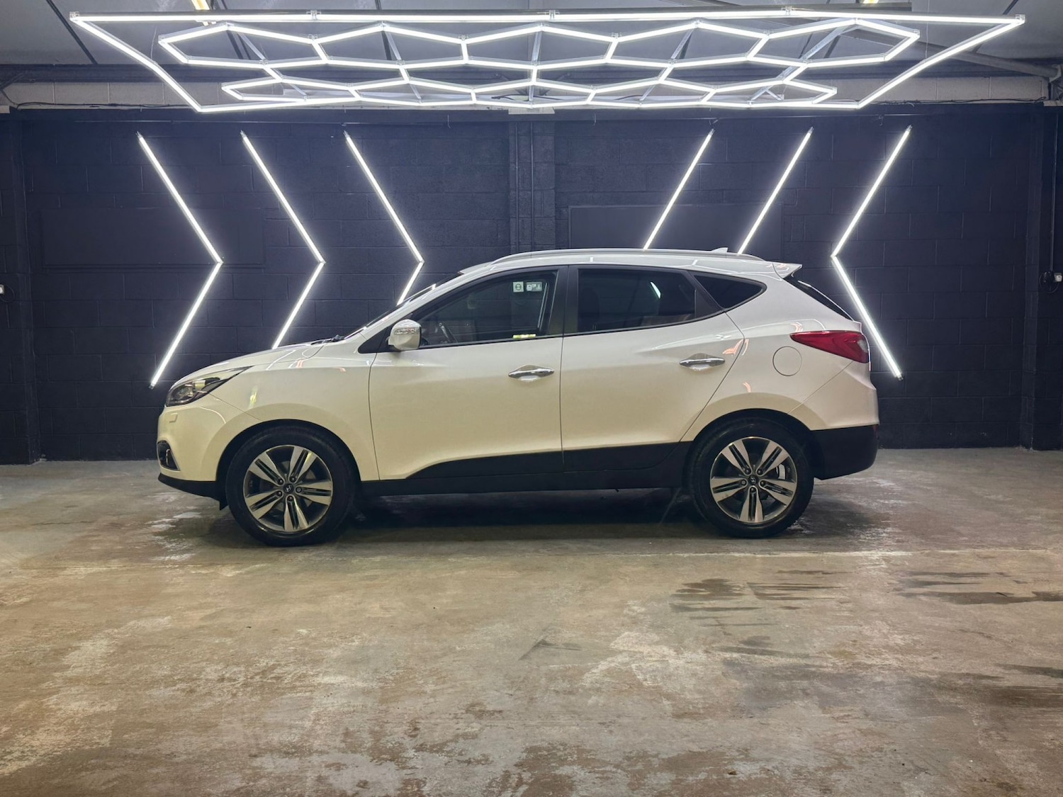 Used Hyundai Ix35 2014 for sale - 77851439: Photo 3