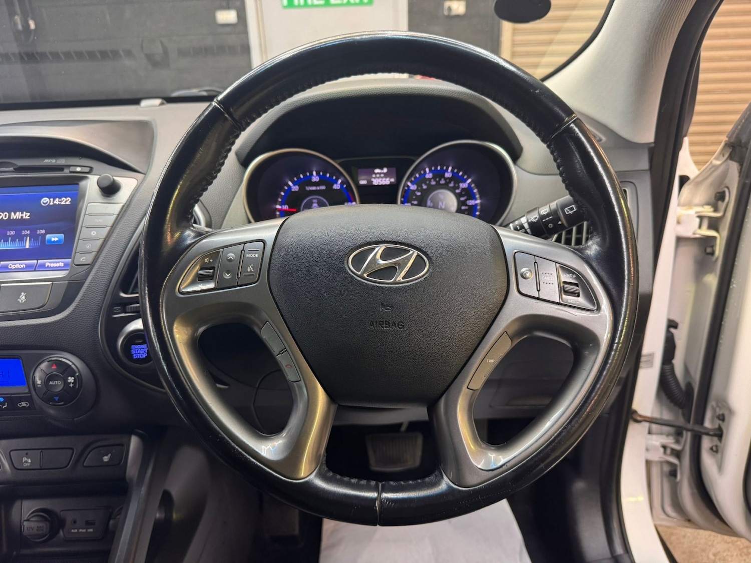 Used Hyundai Ix35 2014 for sale - 77851439: Photo 35