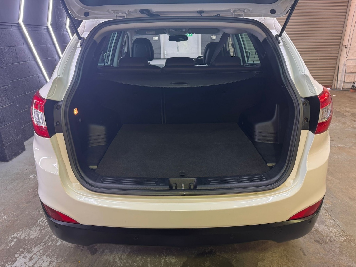 Used Hyundai Ix35 2014 for sale - 77851439: Photo 51