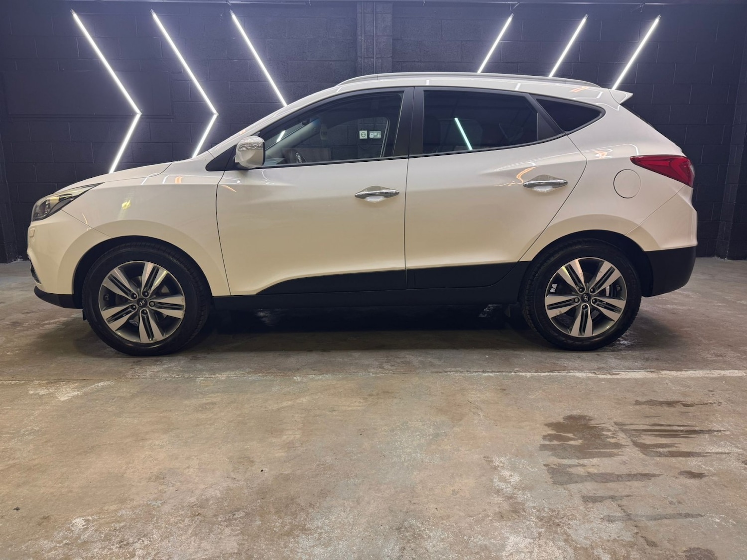 Used Hyundai Ix35 2014 for sale - 77851439: Photo 8