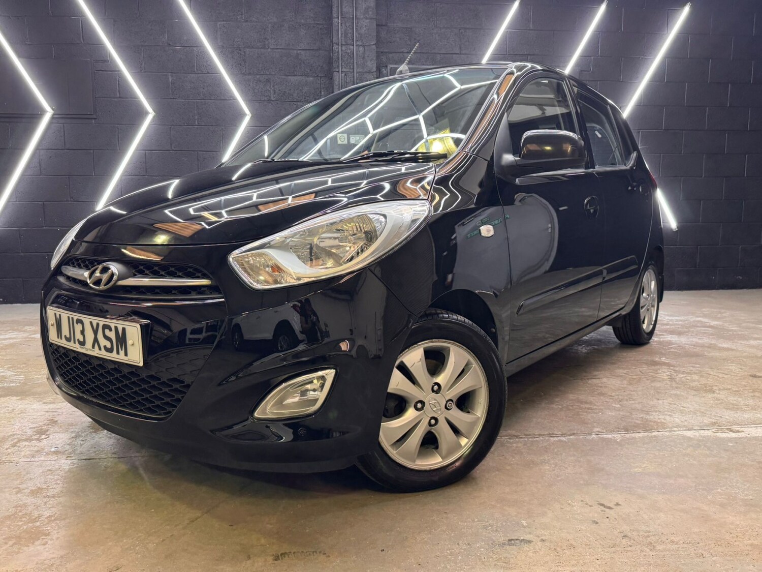 Used Hyundai i10 2013 for sale - 78182856: Photo 12