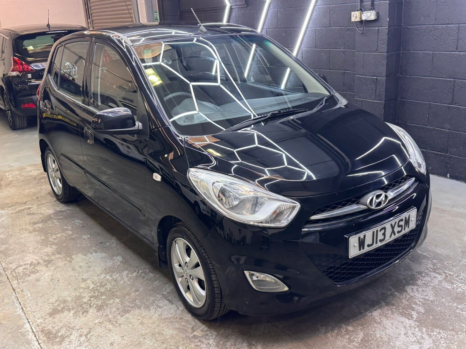Used Hyundai i10 2013 for sale - 78182856: Photo 27