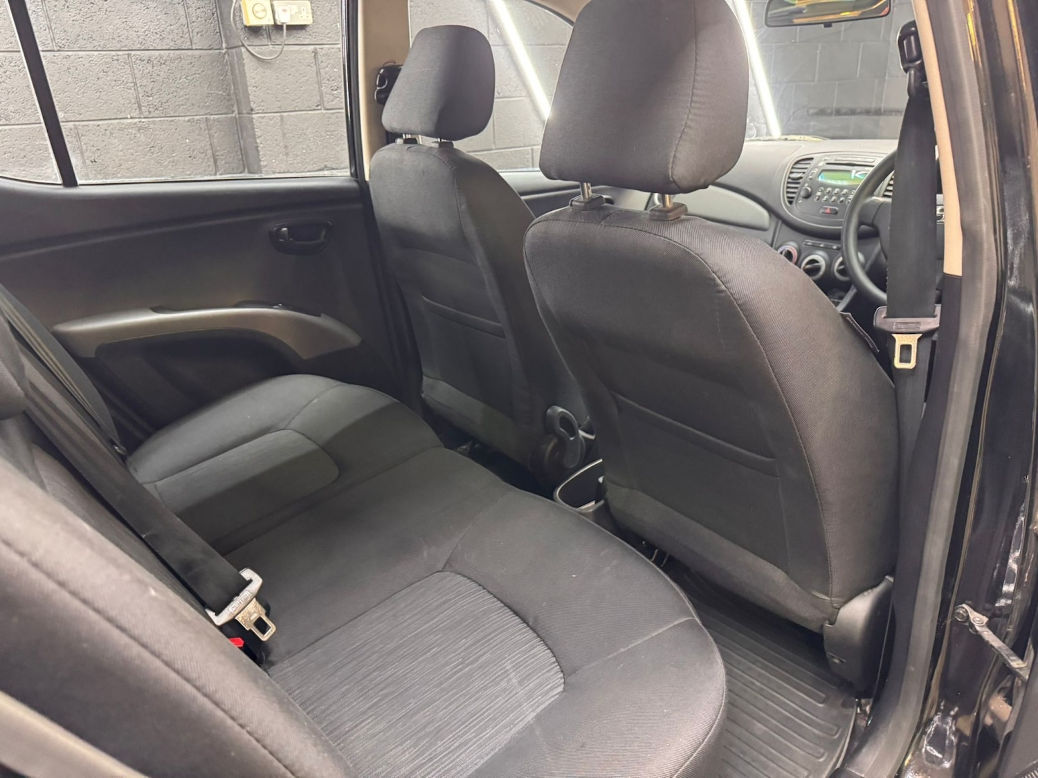 Used Hyundai i10 2013 for sale - 78182856: Photo 41