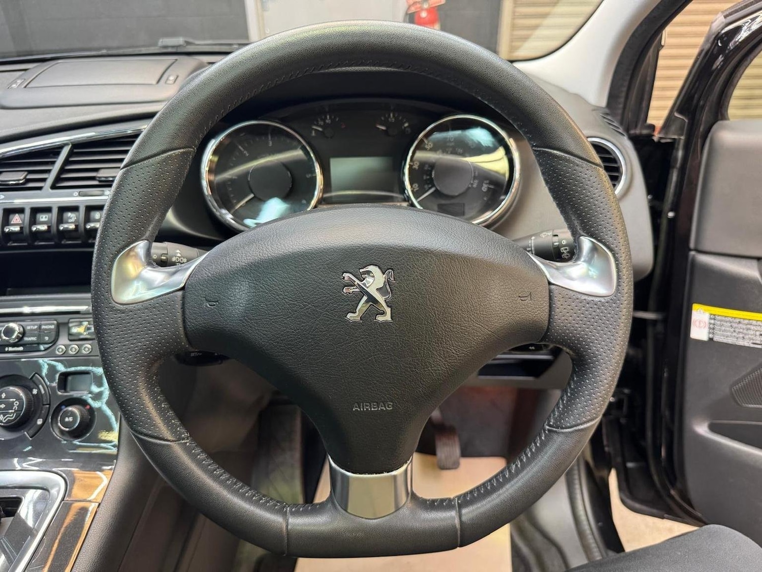 Used Peugeot 3008 2016 for sale - 76793389: Photo 39