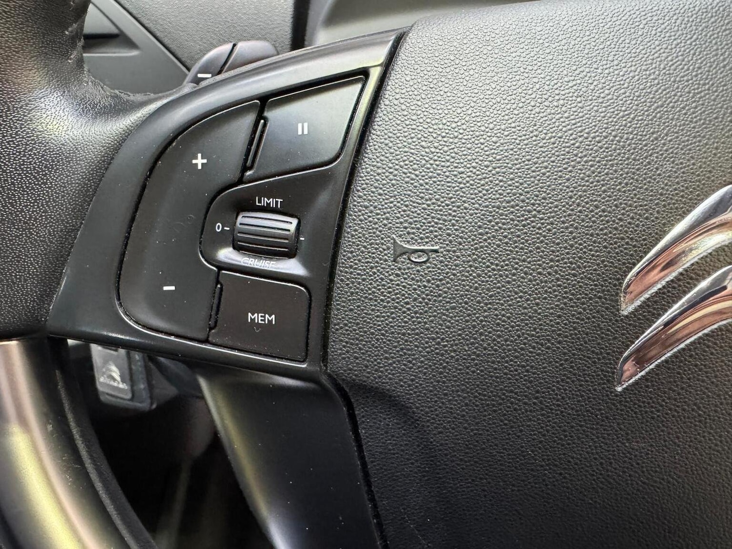 Used Citroen C4 Picasso 2013 for sale - 76725751: Photo 38