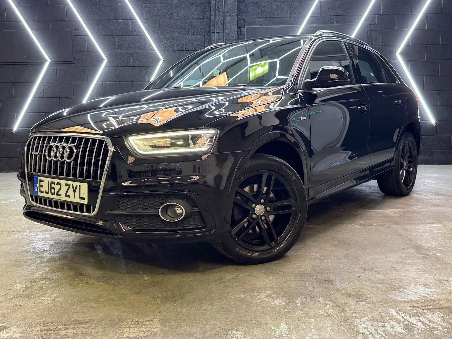 Used Audi Q3 2012 for sale - 76725757: Photo 11