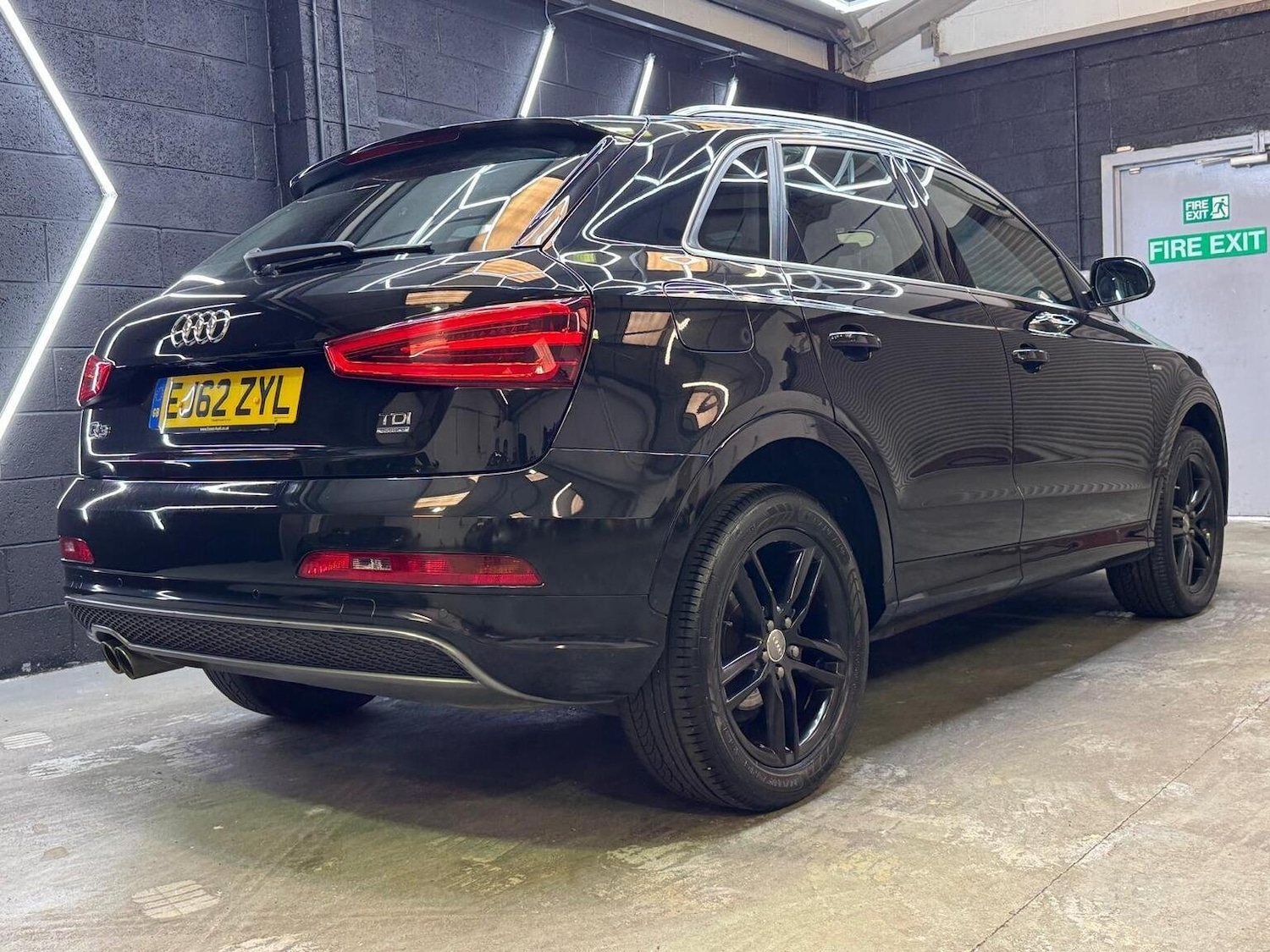 Used Audi Q3 2012 for sale - 76725757: Photo 25