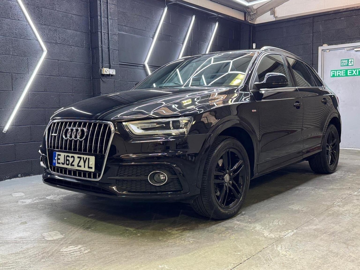 Used Audi Q3 2012 for sale - 76725757: Photo 4