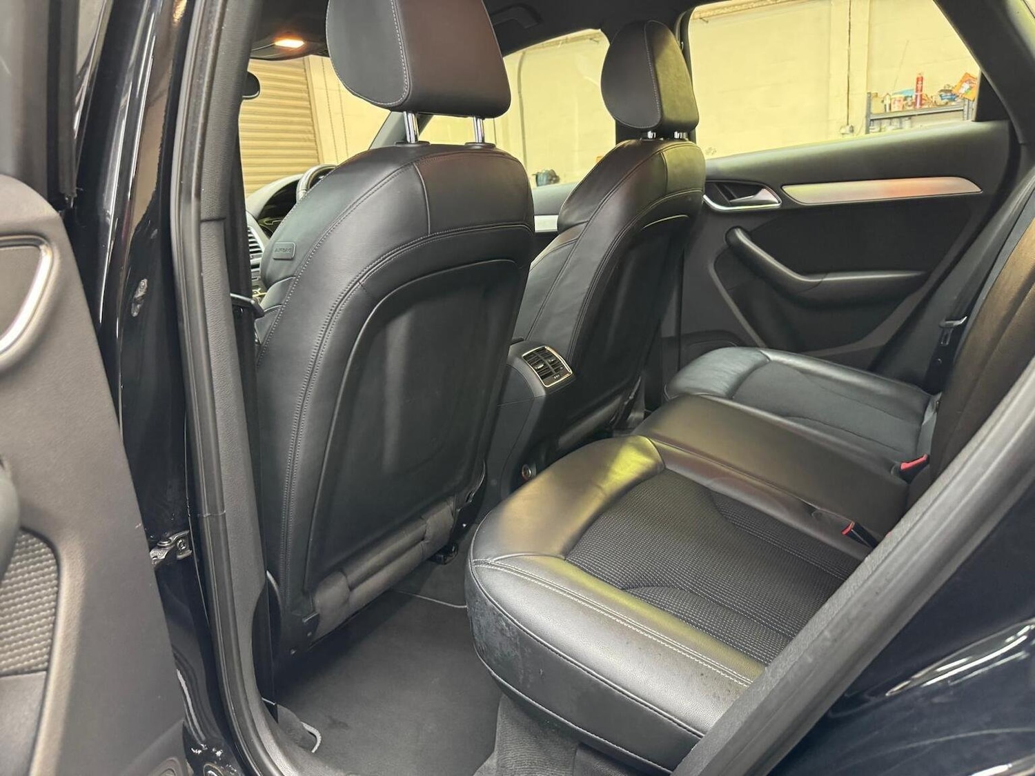 Used Audi Q3 2012 for sale - 76725757: Photo 47