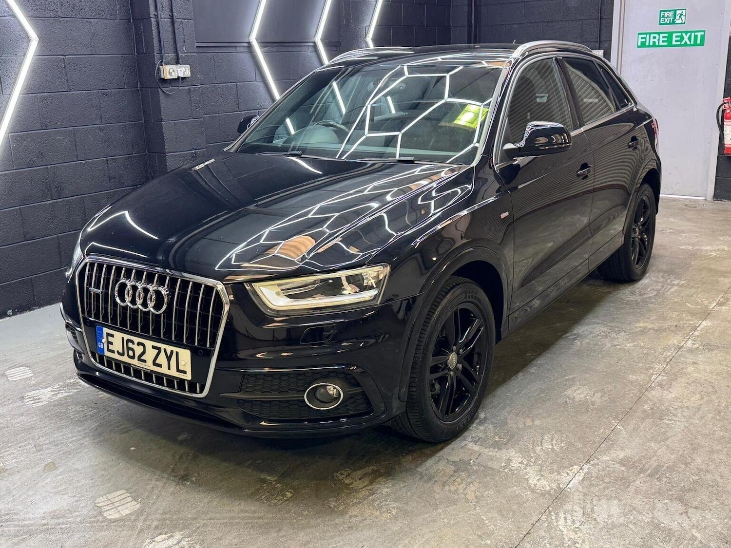 Used Audi Q3 2012 for sale - 76725757: Photo 5