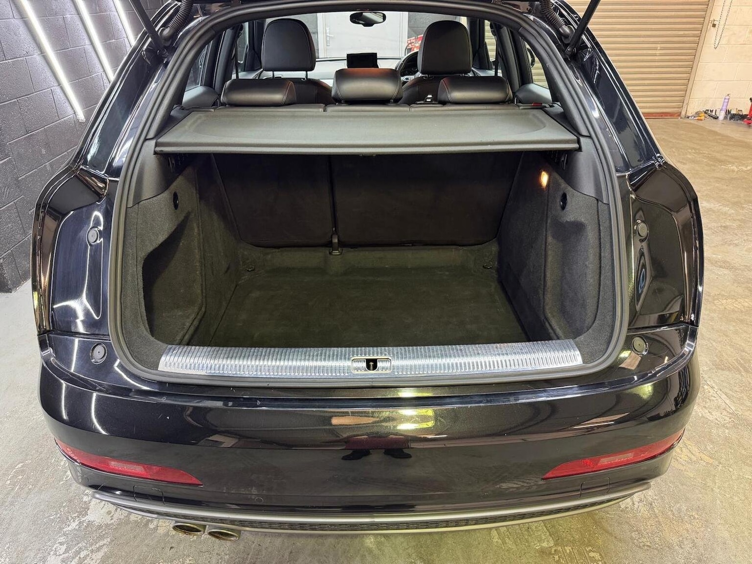 Used Audi Q3 2012 for sale - 76725757: Photo 50