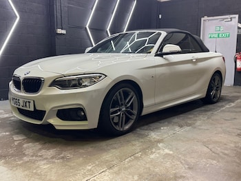 Used BMW 2 Series 2015 for sale - 77548320: Photo