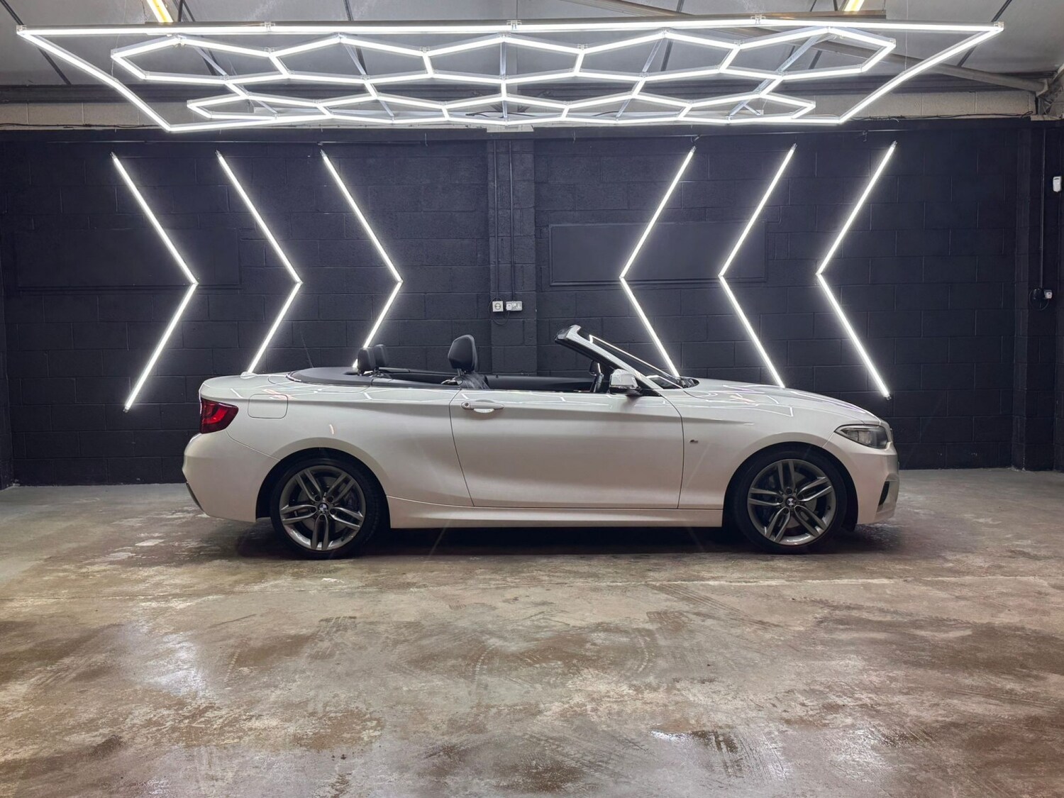 Used BMW 2 Series 2015 for sale - 77548320: Photo 32