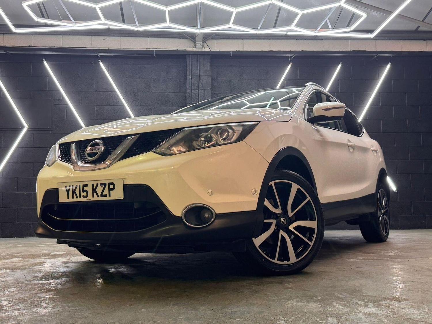 Used Nissan Qashqai 2015 for sale - 76986851: Photo 14