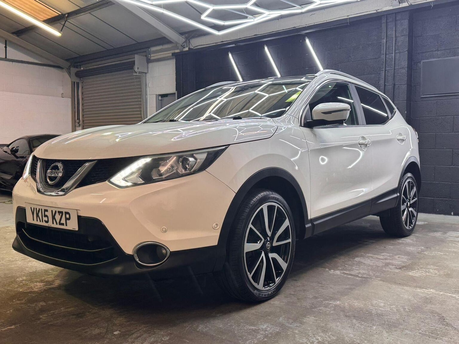 Used Nissan Qashqai 2015 for sale - 76986851: Photo 20