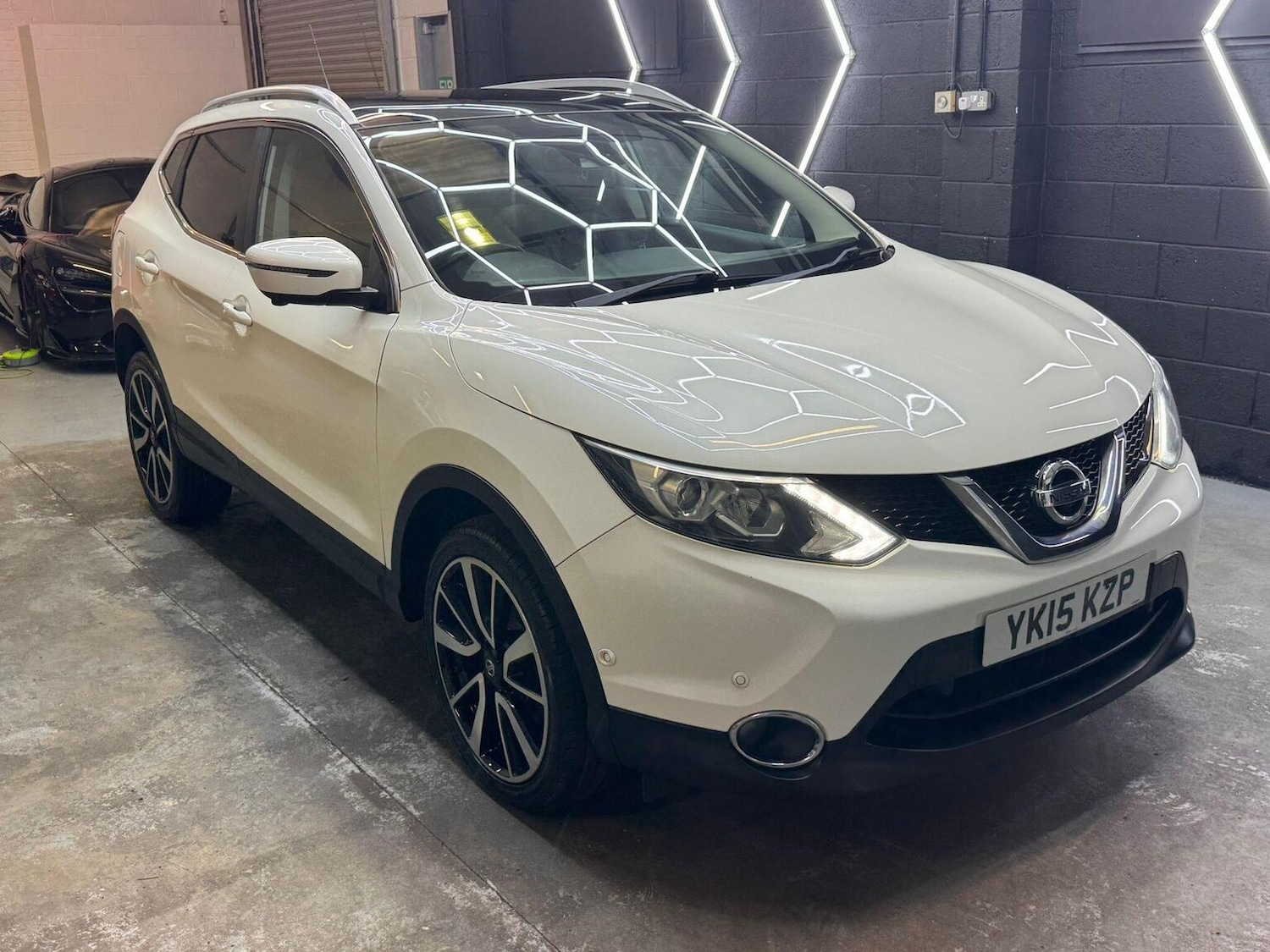 Used Nissan Qashqai 2015 for sale - 76986851: Photo 30