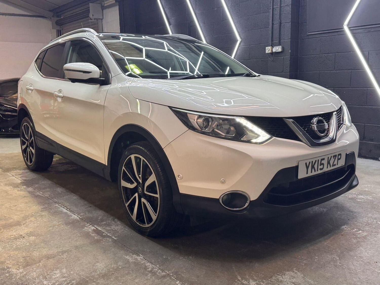 Used Nissan Qashqai 2015 for sale - 76986851: Photo 31