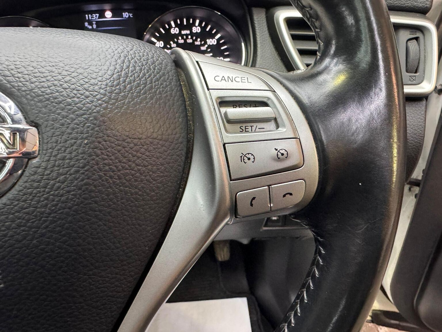 Used Nissan Qashqai 2015 for sale - 76986851: Photo 37