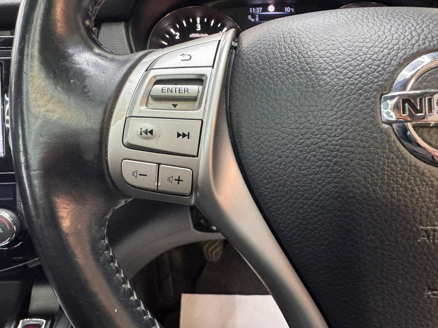 Used Nissan Qashqai 2015 for sale - 76986851: Photo 38