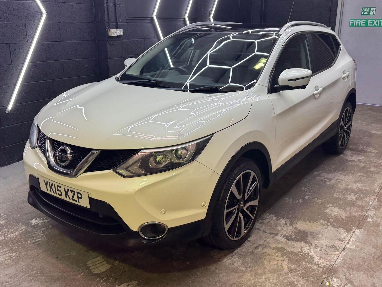Used Nissan Qashqai 2015 for sale - 76986851: Photo 5