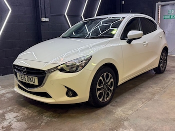 Used Mazda Mazda2 2015 for sale - 79004386: Photo