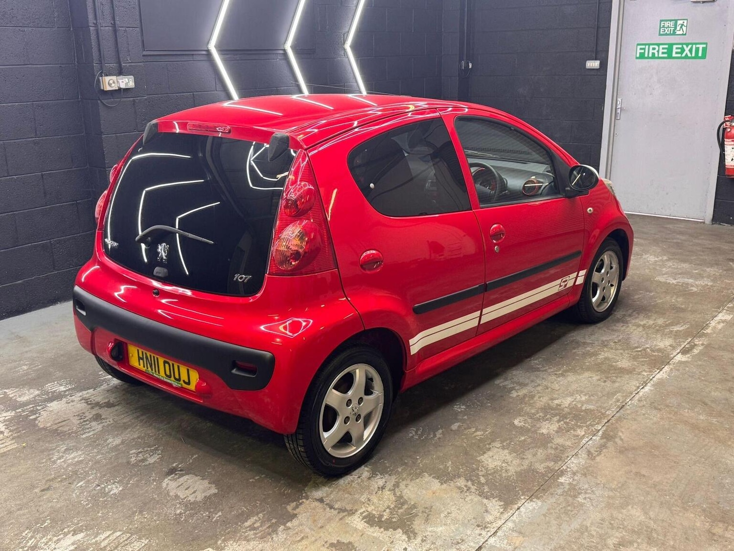 Used Peugeot 107 2011 for sale - 77937792: Photo 19