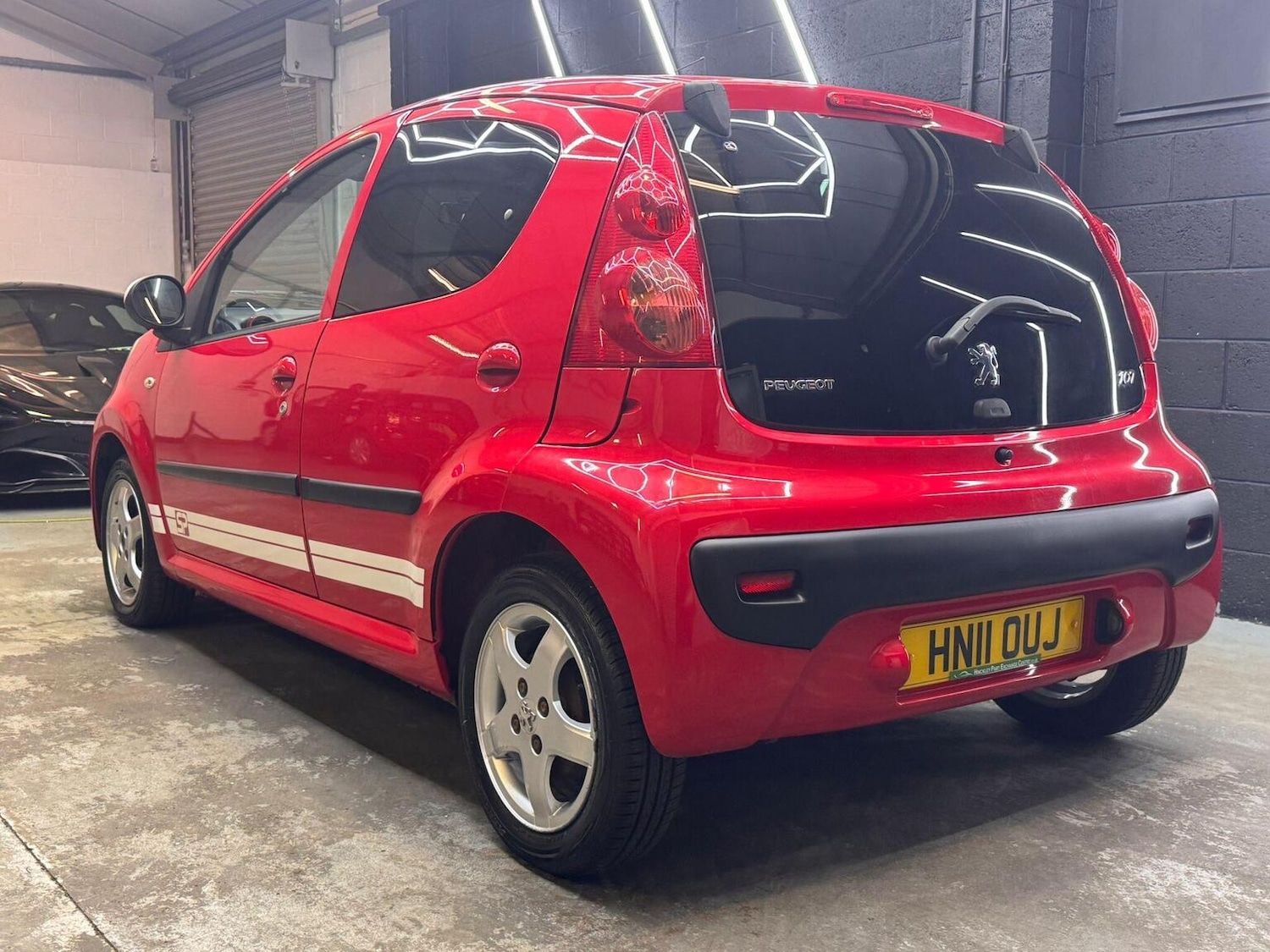 Used Peugeot 107 2011 for sale - 77937792: Photo 8