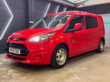 Used Ford Grand Tourneo Connect 2015 for sale - 78300429: Photo