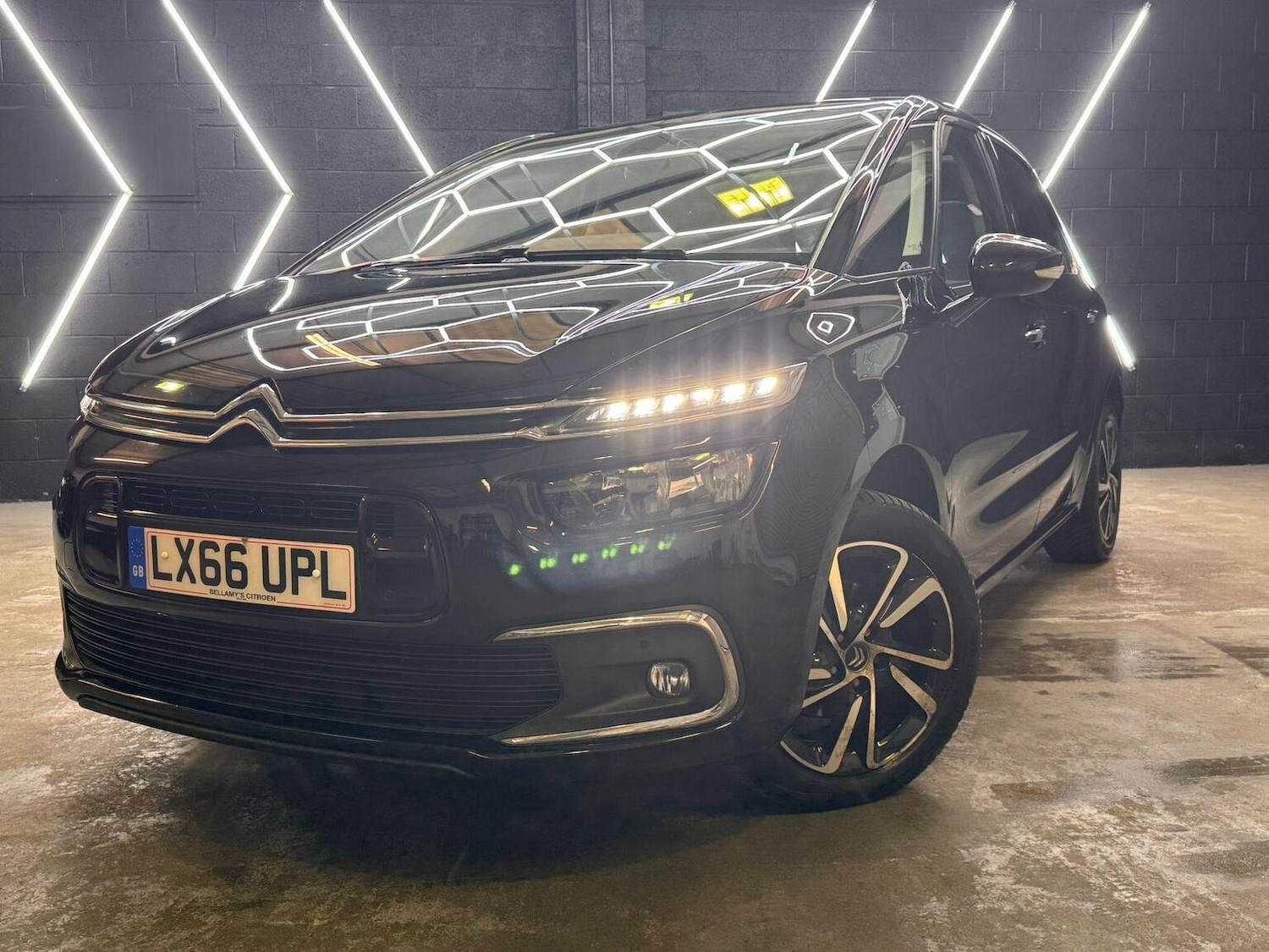 Used Citroen C4 Picasso 2016 for sale - 77289103: Photo 12