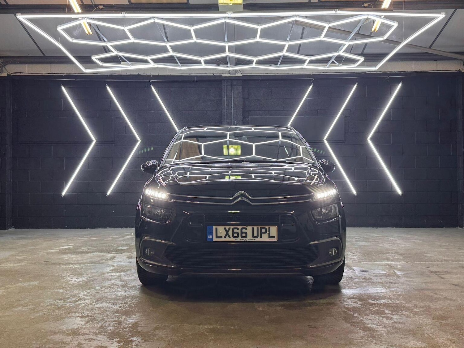 Used Citroen C4 Picasso 2016 for sale - 77289103: Photo 16