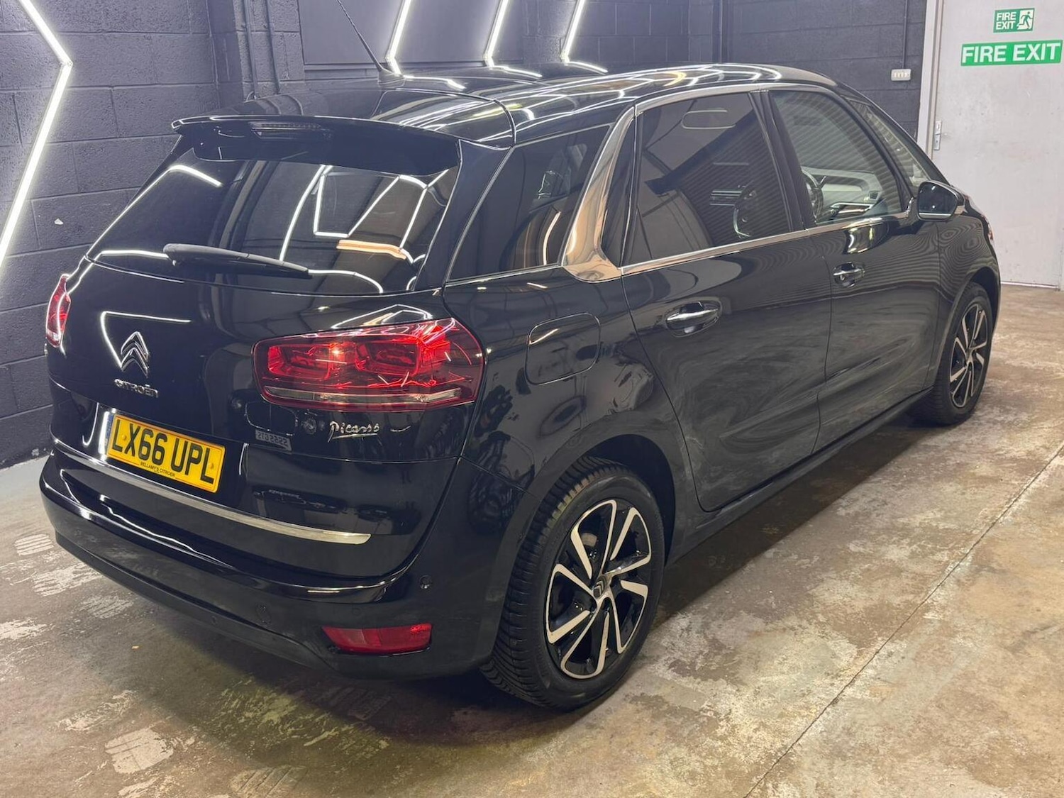 Used Citroen C4 Picasso 2016 for sale - 77289103: Photo 28