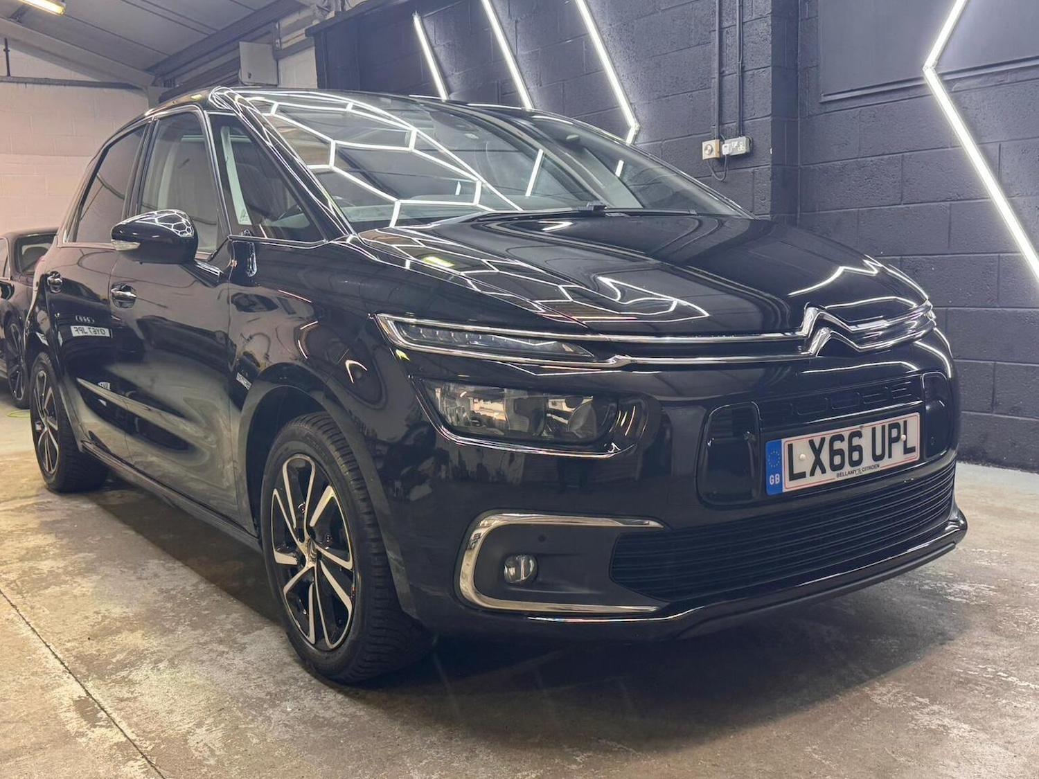 Used Citroen C4 Picasso 2016 for sale - 77289103: Photo 29