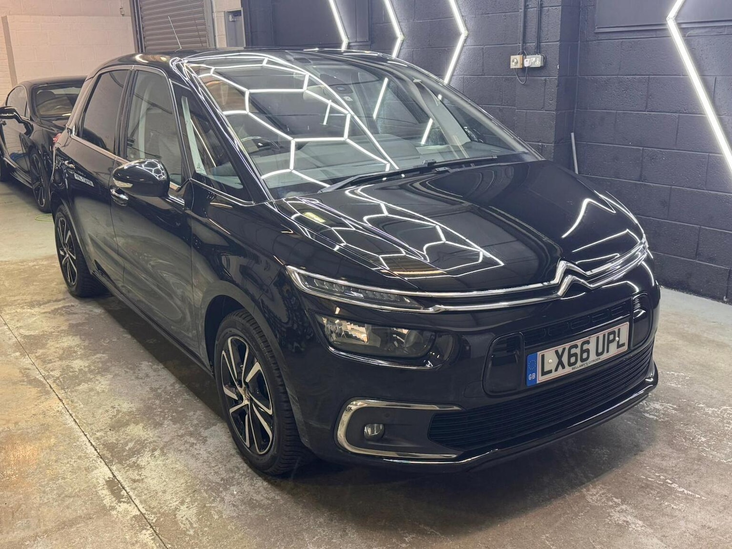 Used Citroen C4 Picasso 2016 for sale - 77289103: Photo 32