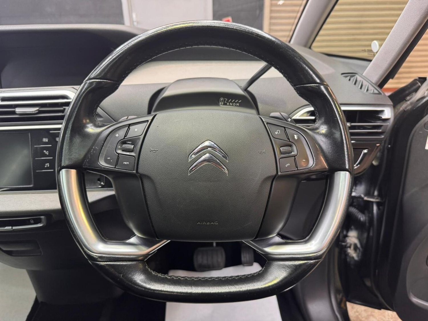 Used Citroen C4 Picasso 2016 for sale - 77289103: Photo 37