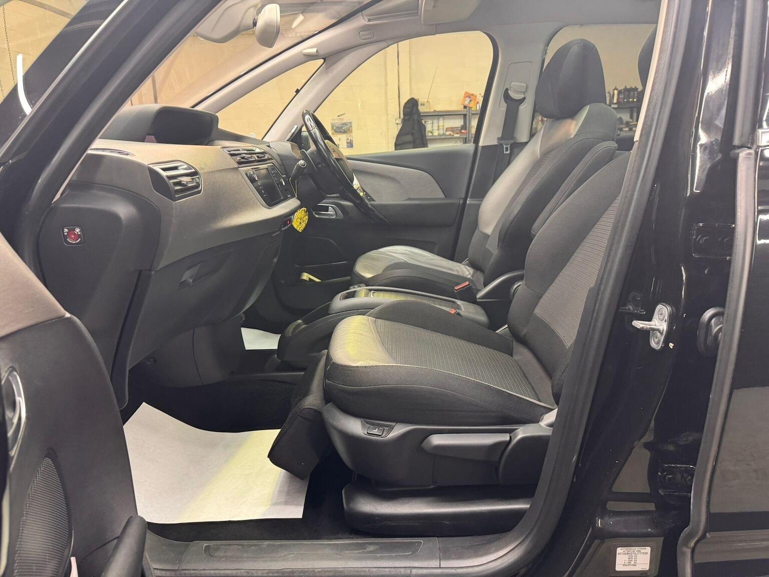 Used Citroen C4 Picasso 2016 for sale - 77289103: Photo 45