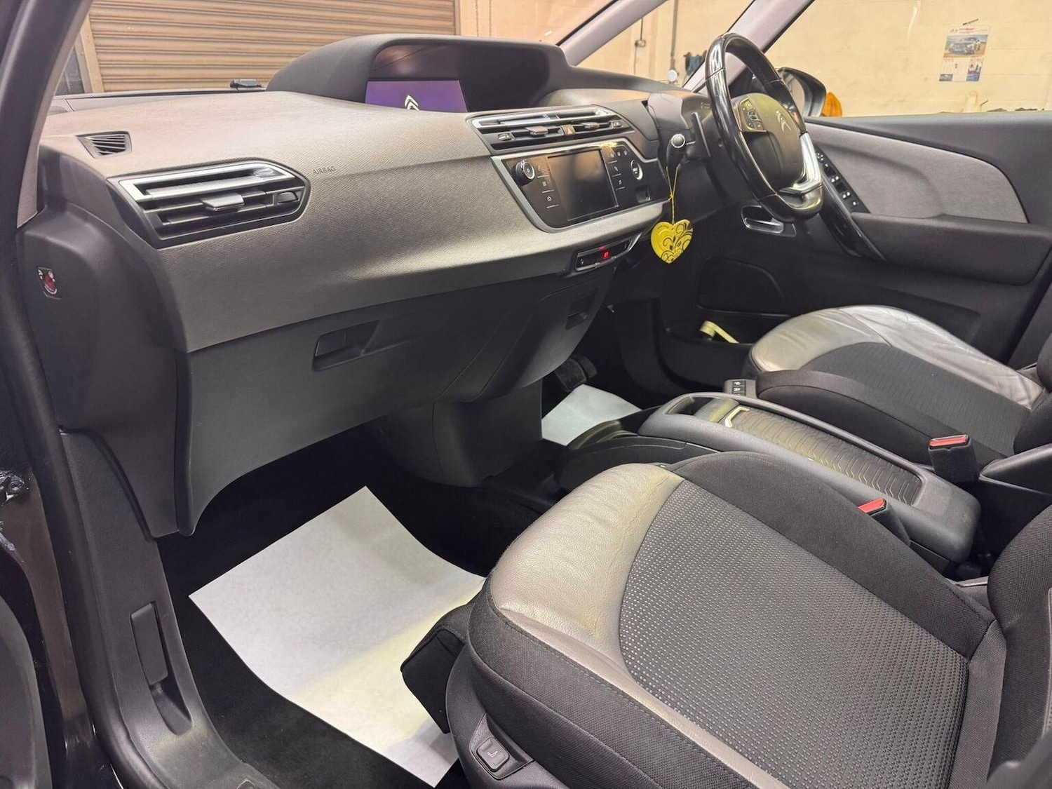 Used Citroen C4 Picasso 2016 for sale - 77289103: Photo 50