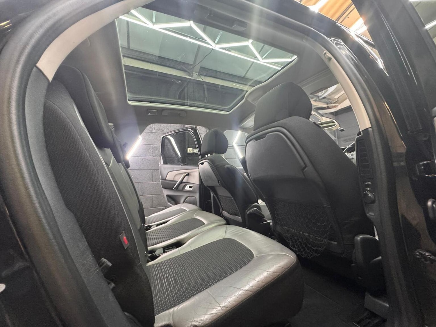 Used Citroen C4 Picasso 2016 for sale - 77289103: Photo 53