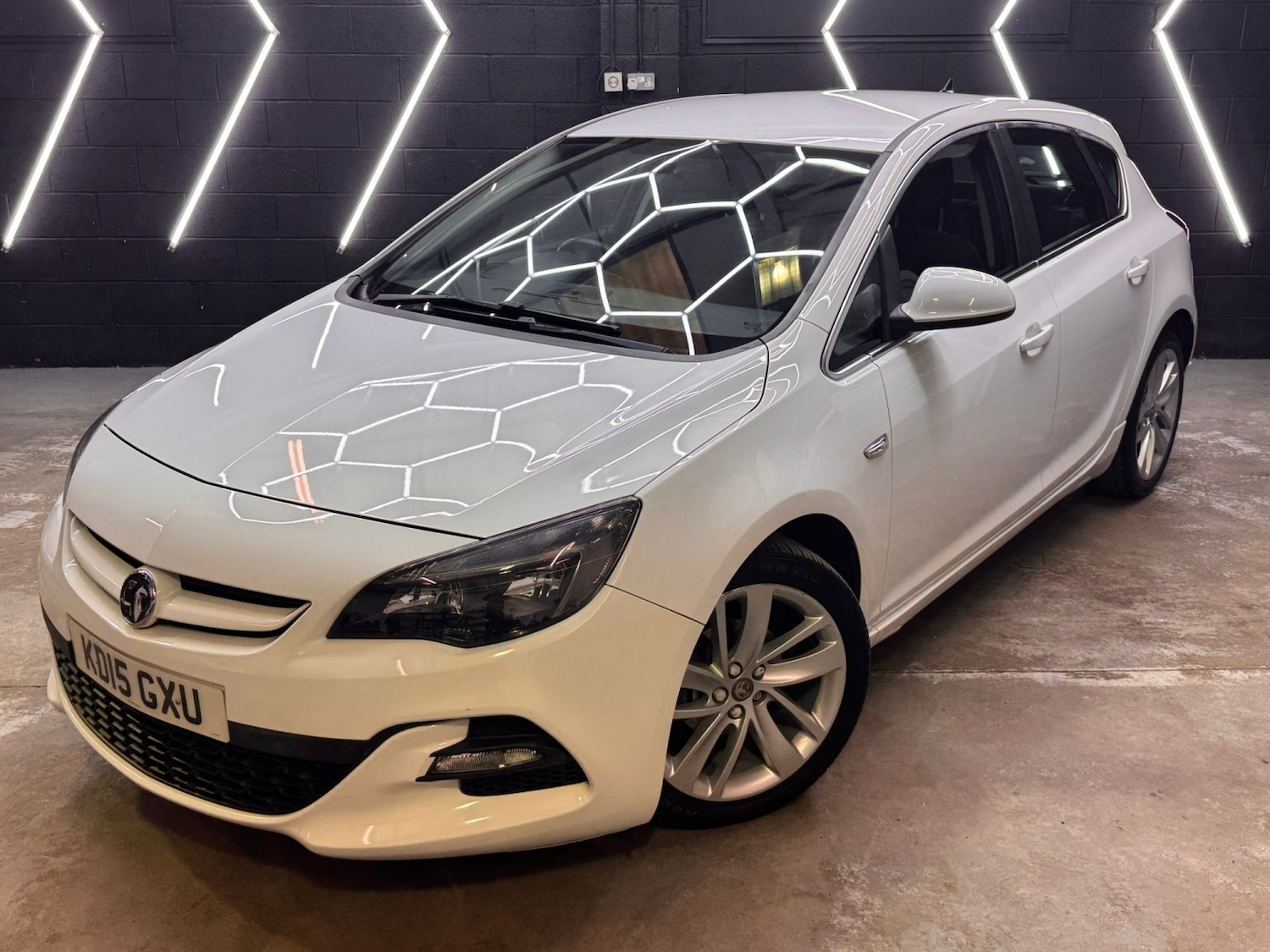 Used Vauxhall Astra 2015 for sale - 77681806: Photo 15