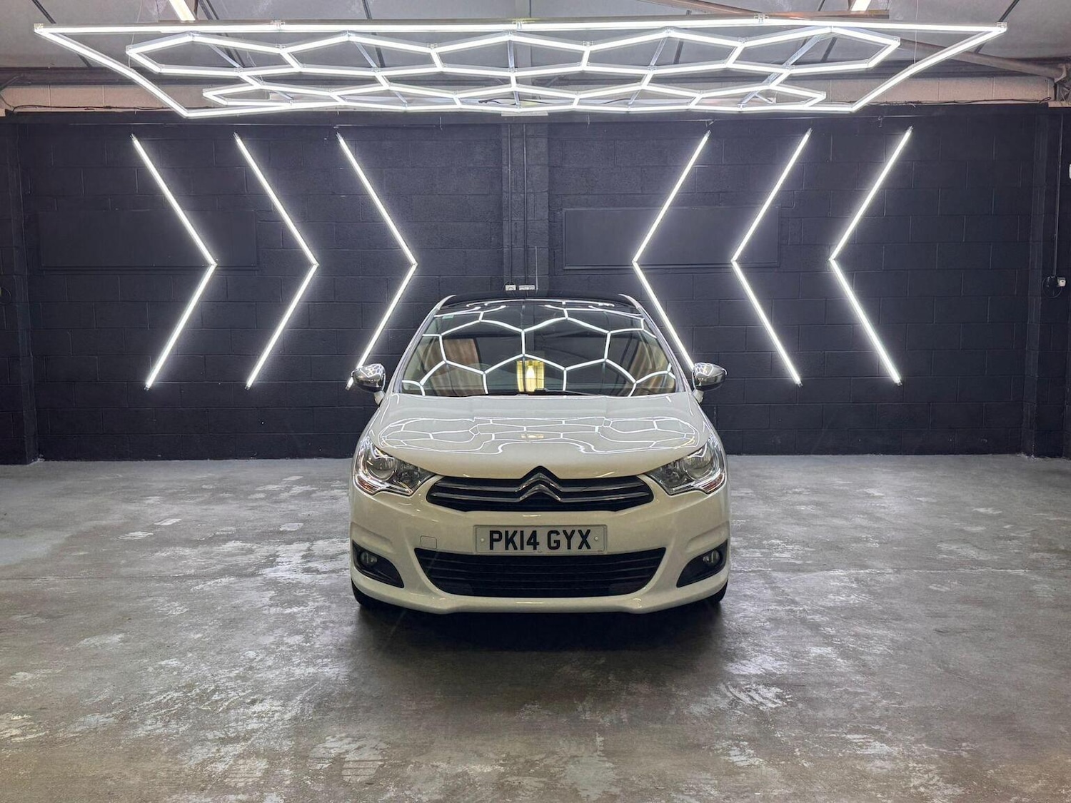 Used Citroen C4 2014 for sale - 76725557: Photo 15