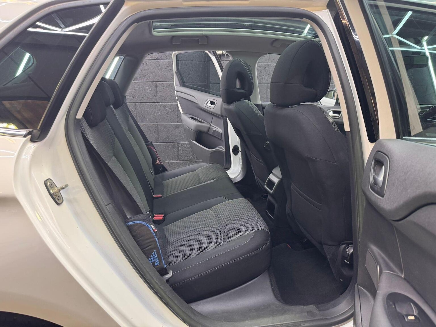 Used Citroen C4 2014 for sale - 76725557: Photo 31