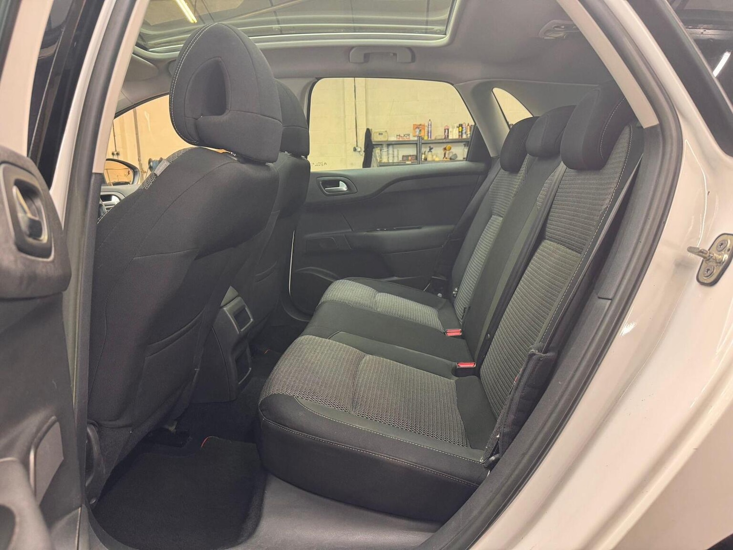 Used Citroen C4 2014 for sale - 76725557: Photo 33