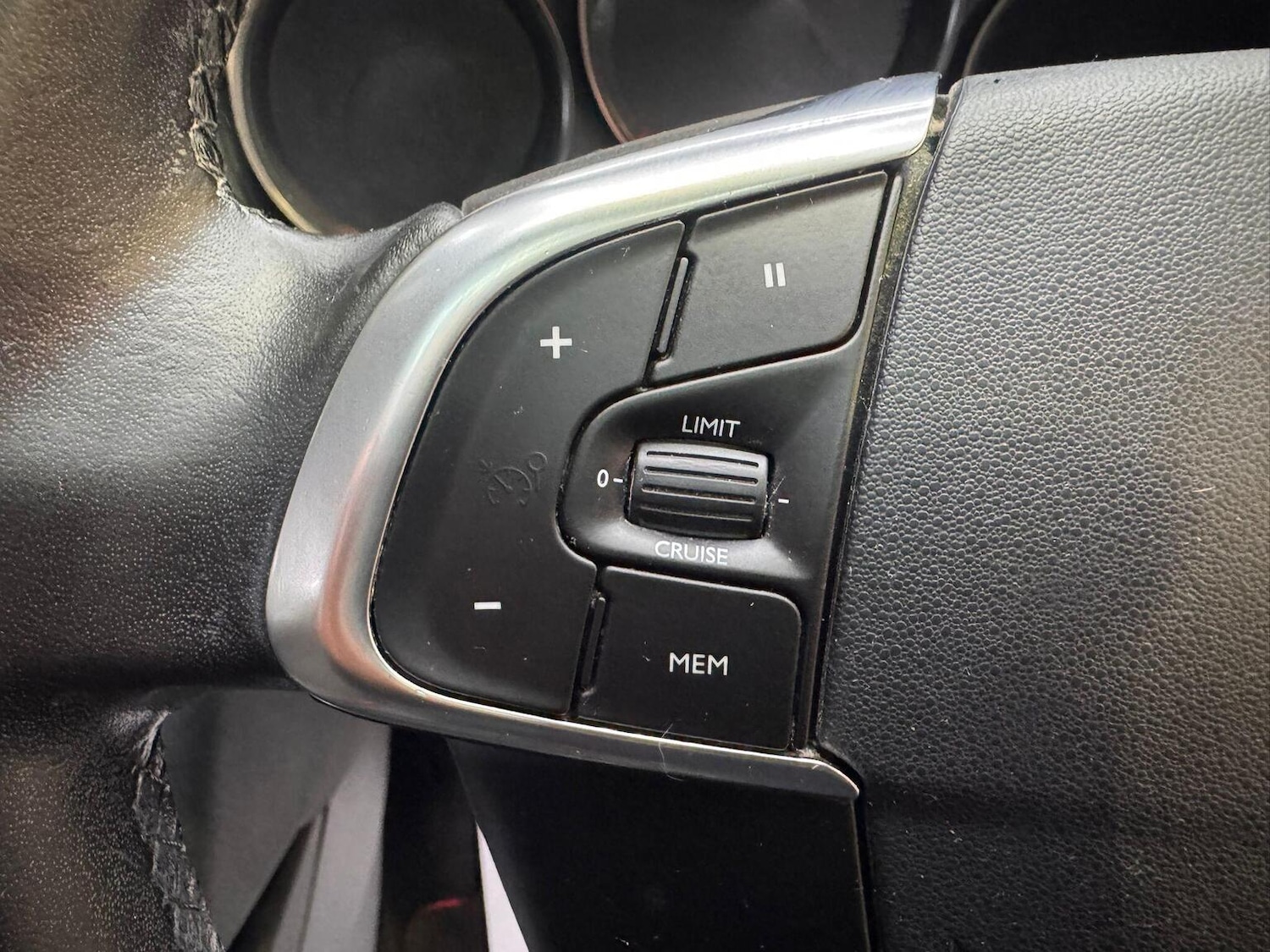 Used Citroen C4 2014 for sale - 76725557: Photo 39