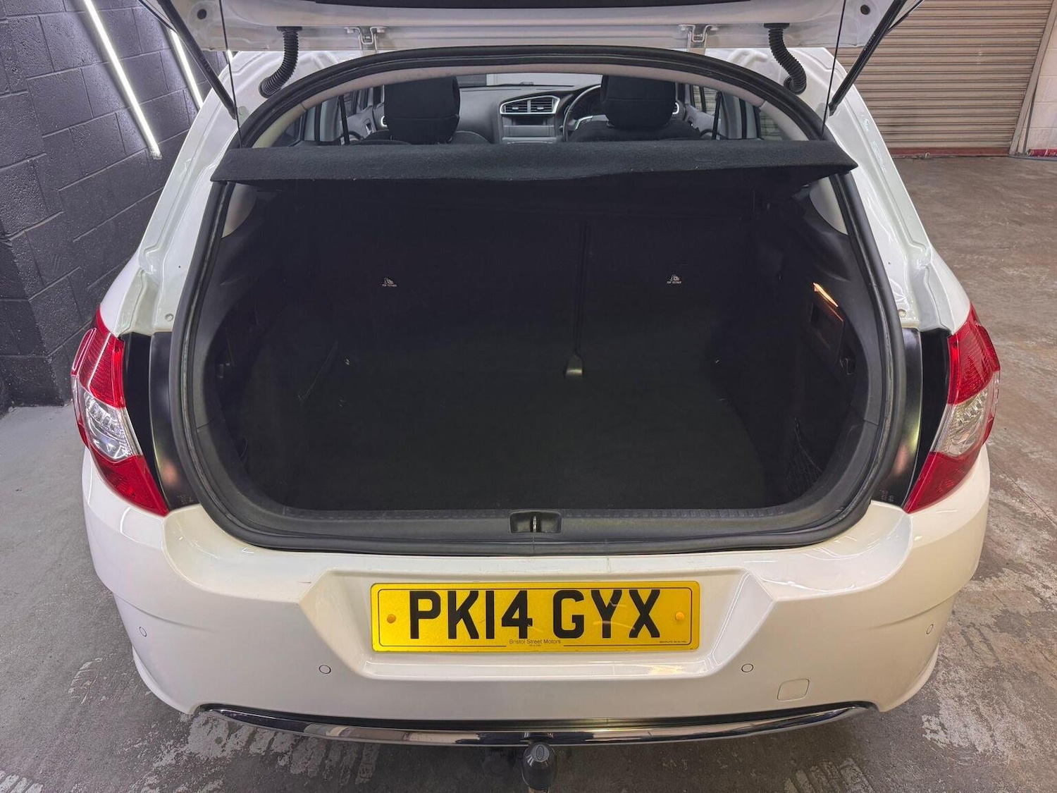 Used Citroen C4 2014 for sale - 76725557: Photo 46