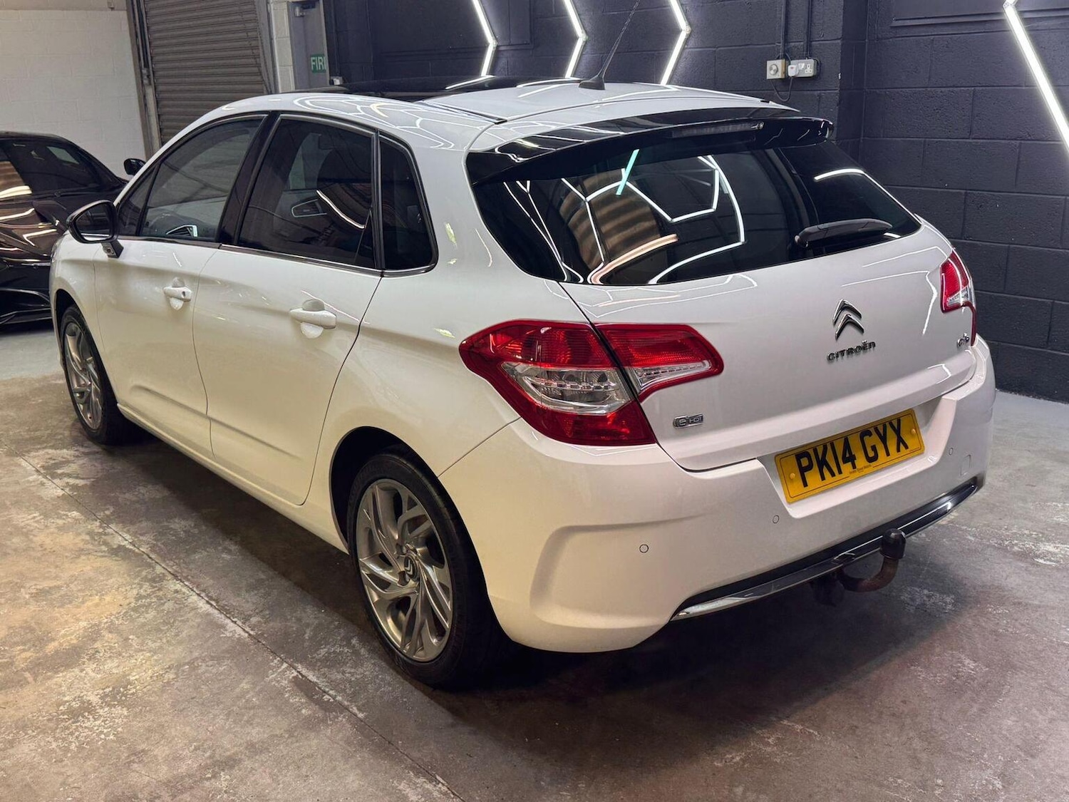 Used Citroen C4 2014 for sale - 76725557: Photo 7