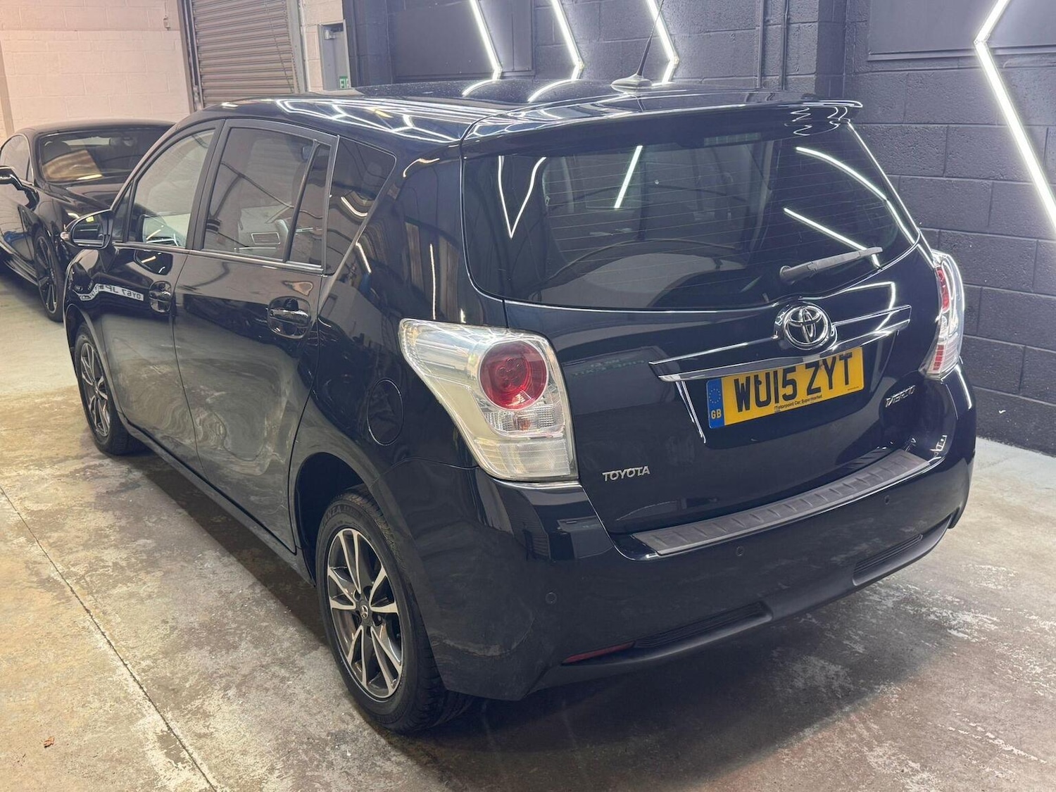 Used Toyota Verso 2015 for sale - 77303563: Photo 10