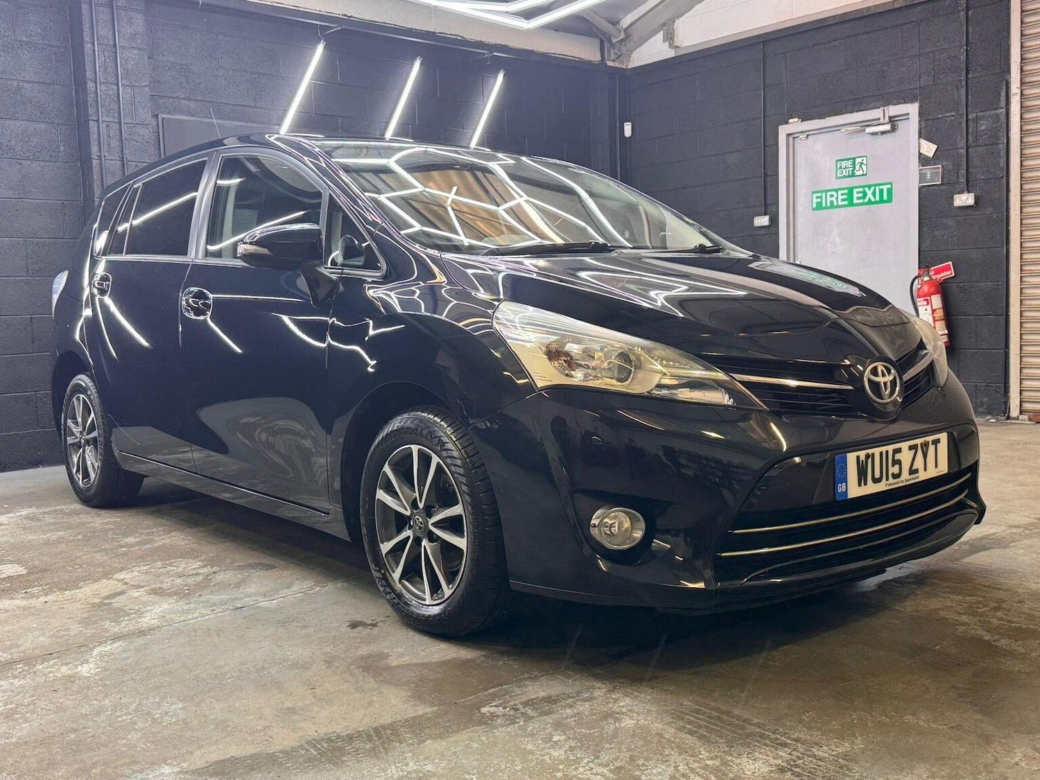Used Toyota Verso 2015 for sale - 77303563: Photo 23